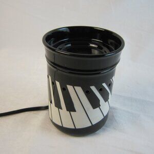 Scentsy Baby Grand piano Retired Warmer - Tested - Works